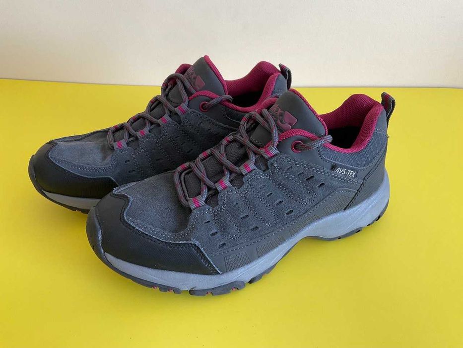 Кросівки шкіряні walkx 37р