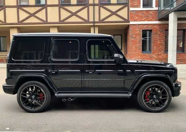 Прокат Геліка без водія або з водієм — Mercedes-Benz G63 AMG