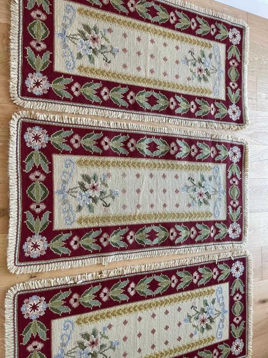 3 Tapetes de Arraiolos 120x60