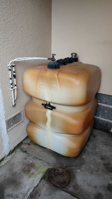 Caldeira a gasóleo para aquecimento com depósito de 1000 litros