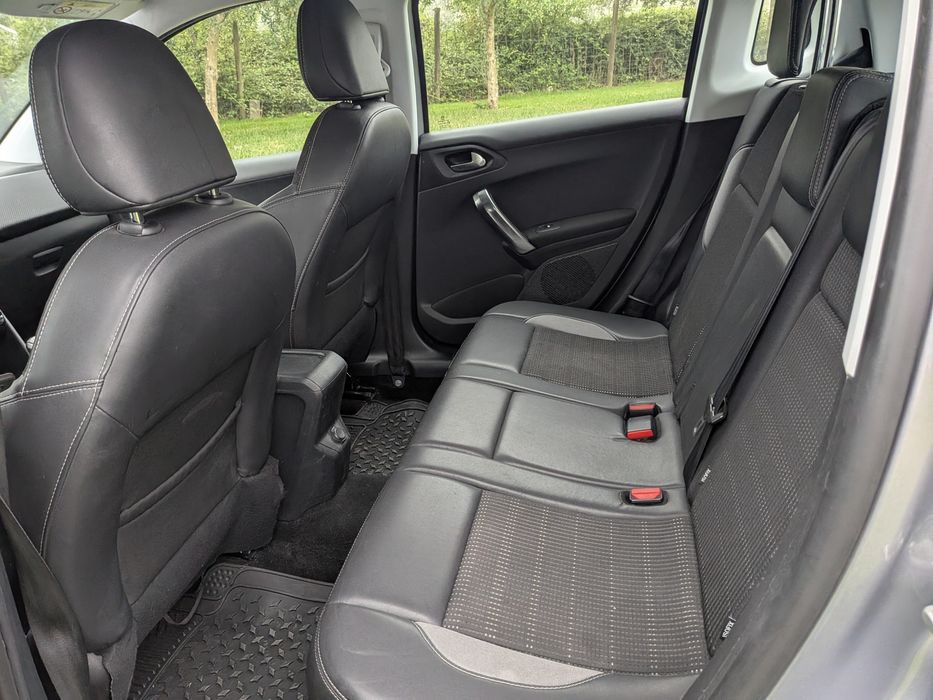Peugeot 2008 1.6 HDi Allure