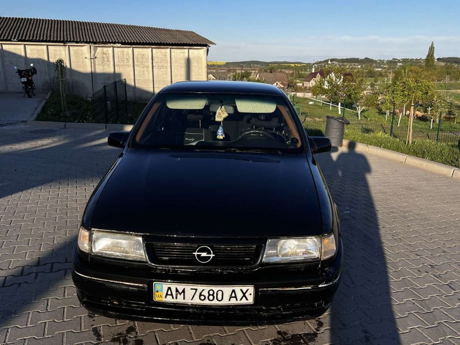 Opel Vectra A газ/бенз на повному ходу