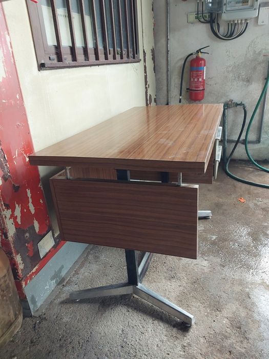 Mesa Secretária escritório