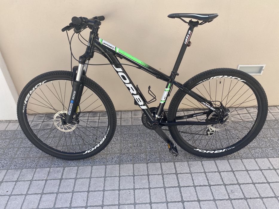 Bicicletade BTT da marca jorbi roda 27,5