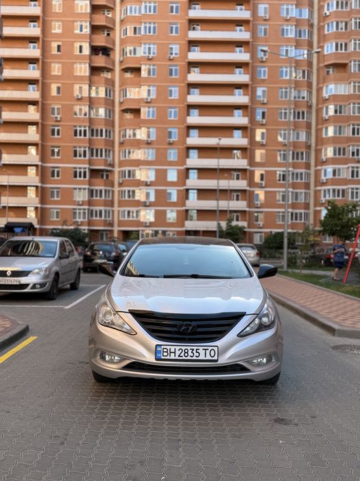 Продам hyundai sonata