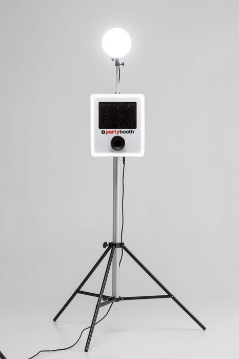 Фотобудка PartyBooth Model Q