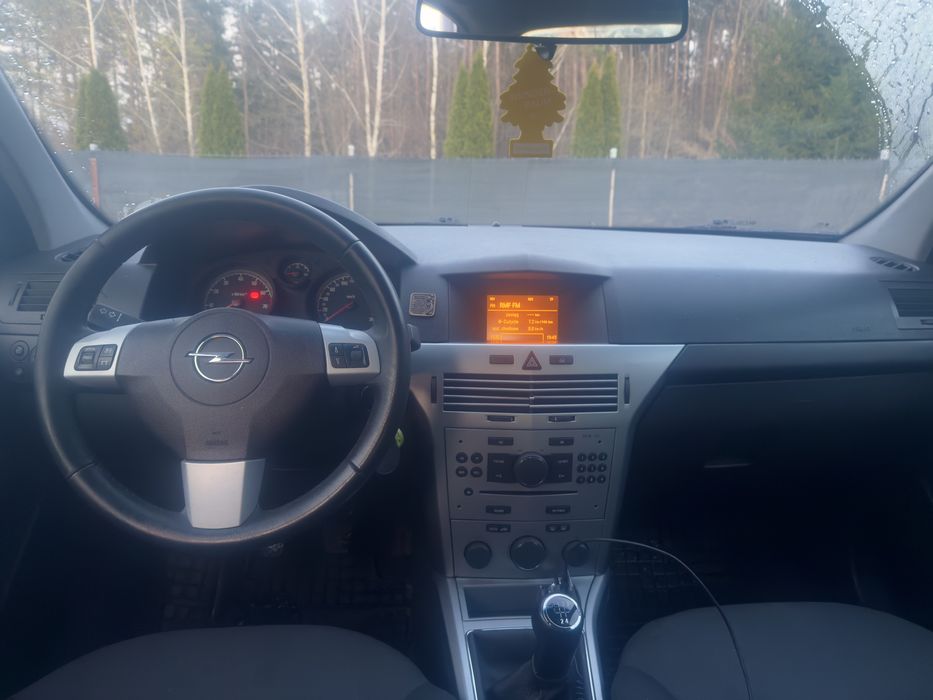 Opel astra h 2011 1.6