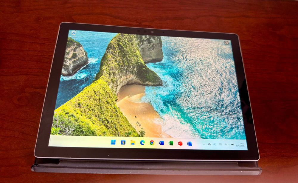 Microsoft Surface Pro 6|Ecran 12" Tactil|i5-8350u Quad Core|8Gb|256Gb|