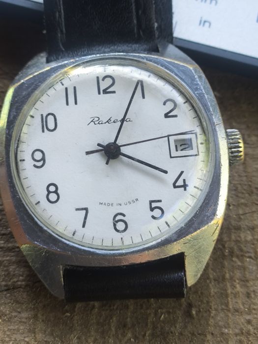 Zegarek mechaniczny Rakieta z datownikiem. 2614.H