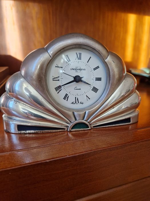 Relógio de mesa vintage.