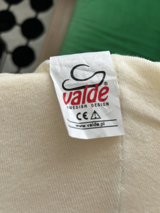 Poduszka ortopedyczna / antyrefluksowa Valde B93