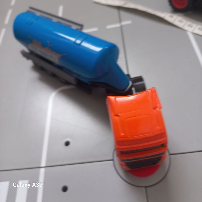 Siku volvo z cysterna guality