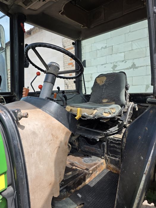 John deere 2140.