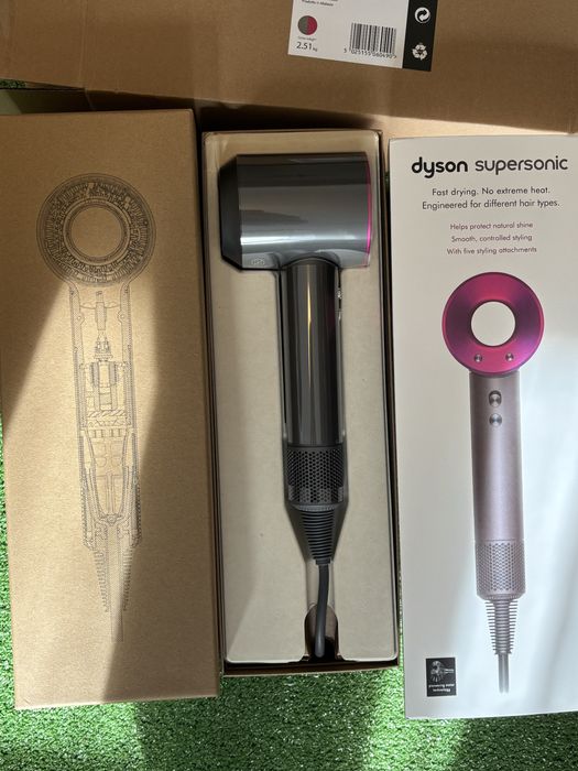 Secador de Cabelo Dyson Supersonic HD08