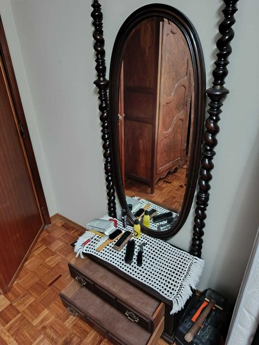 Móvel de entrada/quarto