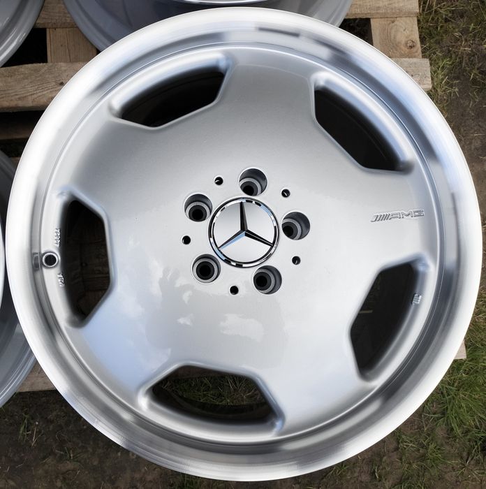 Felgi Monoblock Mercedes 190 126 AMG 124 8Jx18 ET41 5x112 190