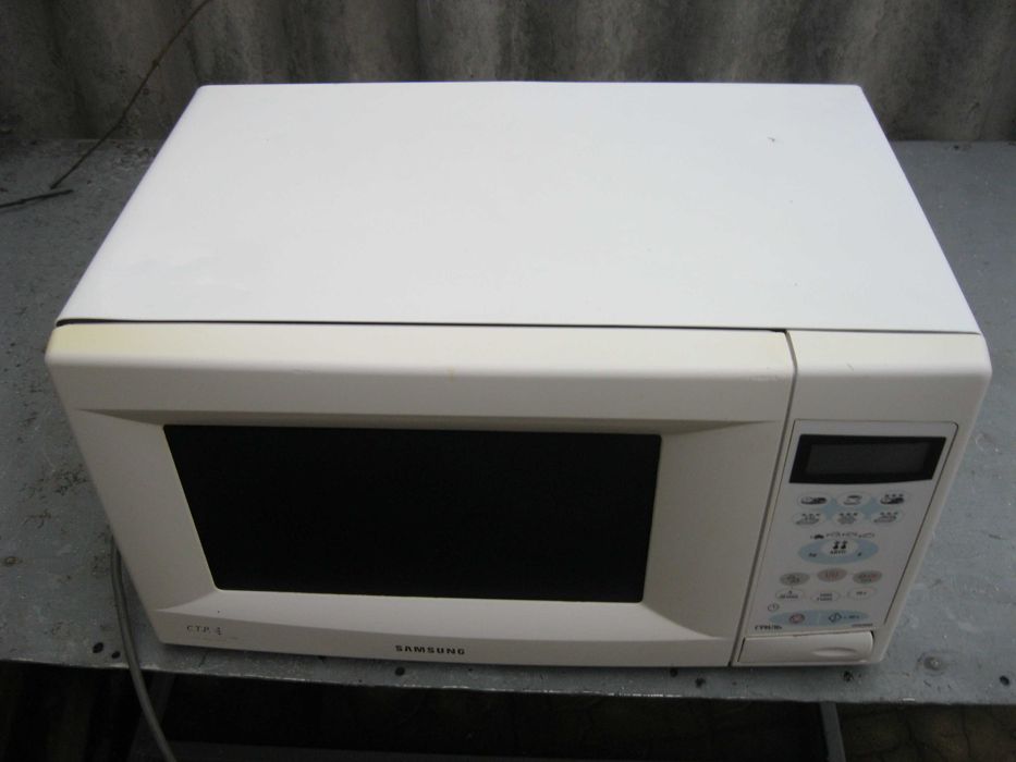 Продам микроволновку Samsung  c грилем