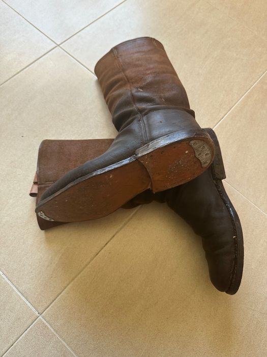 Botas em pele vitela 41