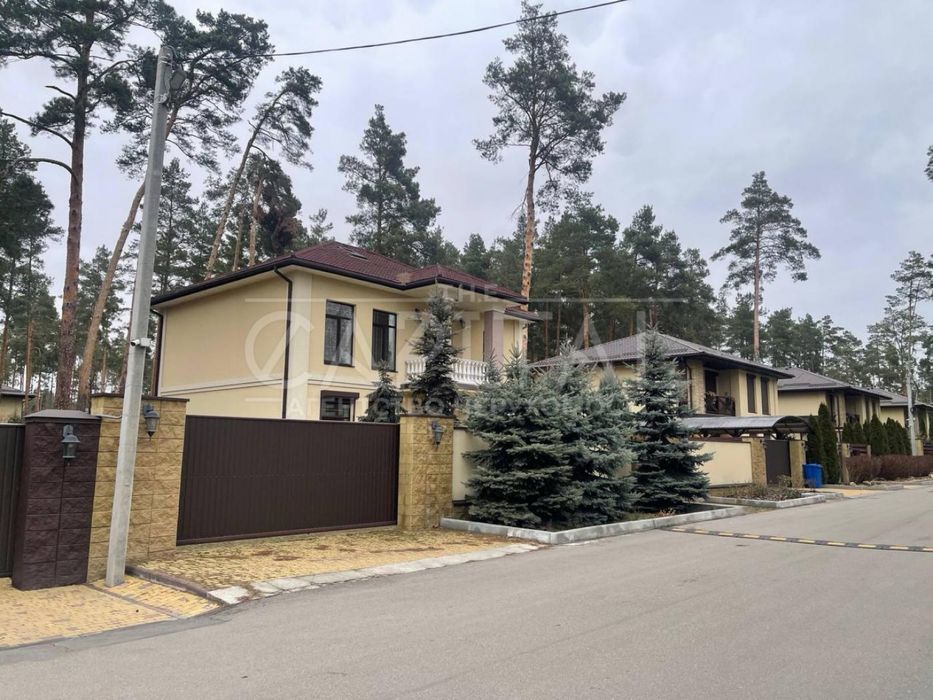 Продаж будинку в Лісовій Бучі  195м2 / 10 соток