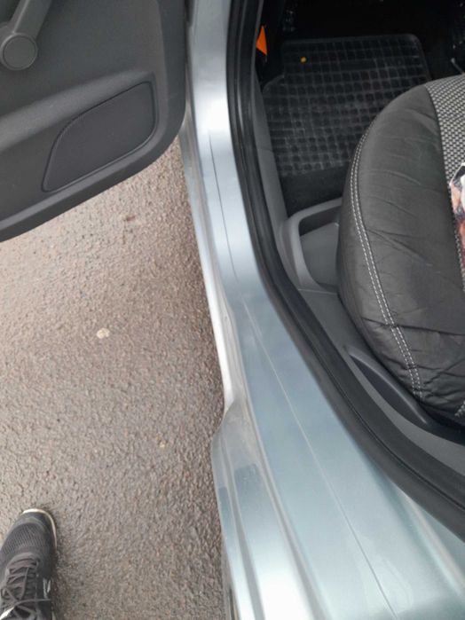 Продам        машину