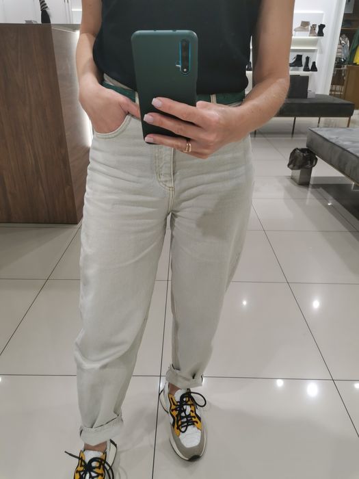 Джинсы мом на 34 р