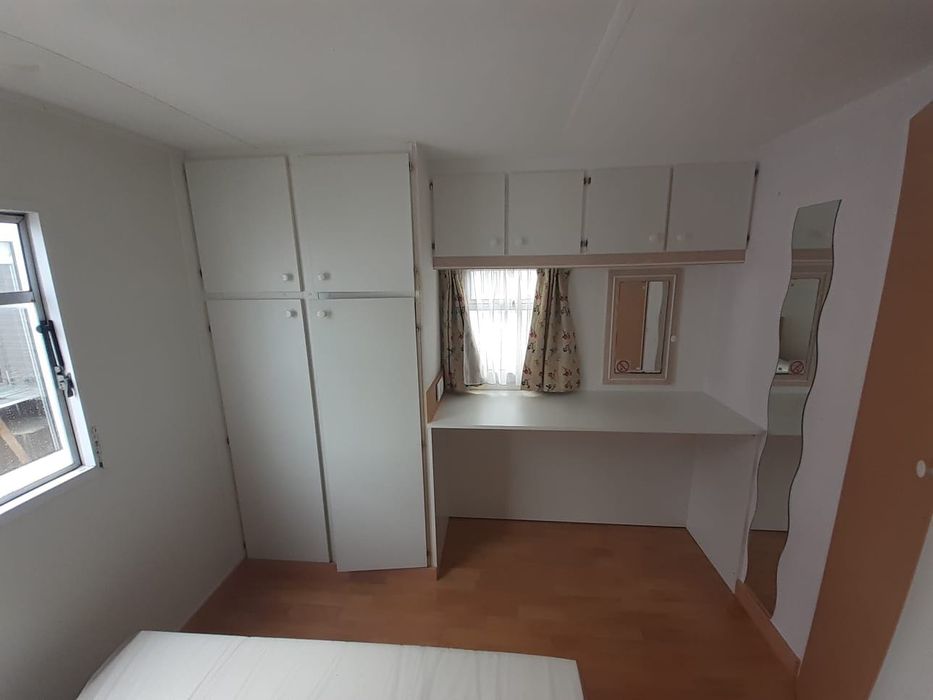 CASA MÓVEL PRÉ-FABRICADA BK DE 11X3 METROS NA GUIA.