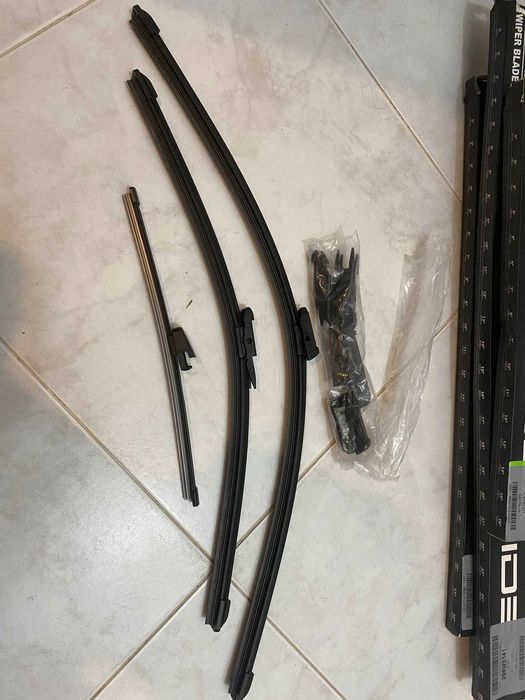 Escovas do carro do limpa-vidros