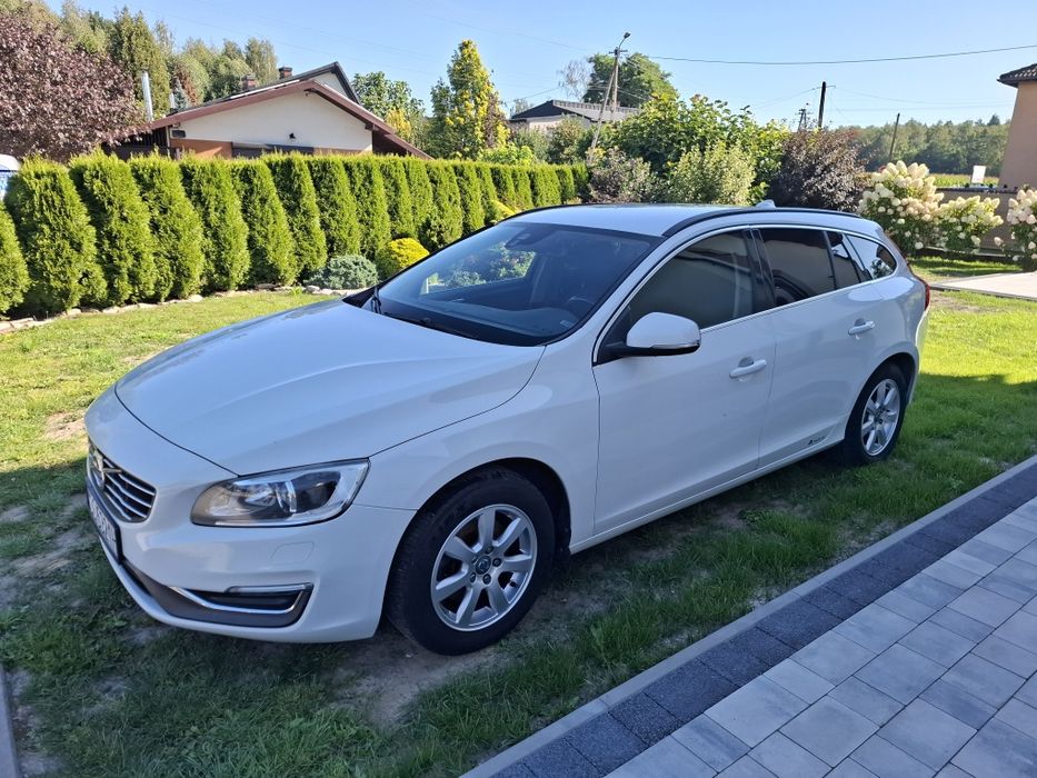 Volvo v60 lift Ekonomiczny Zadbany Serwisowany