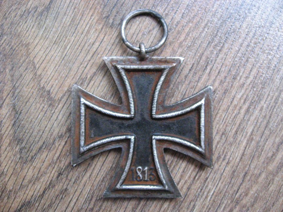krzyż żelazny sygnowany