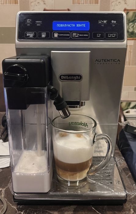 Дефект! Кавоварка делонгі етам