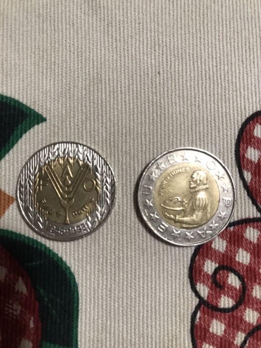 Moedas de 250, 200 e 100 escudos comemorativas