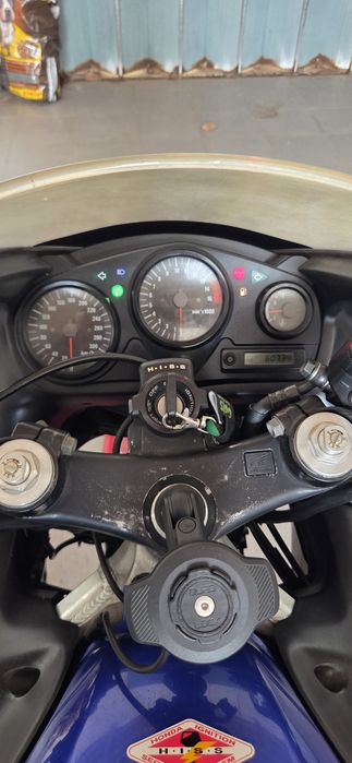 Honda CBR 600 F4