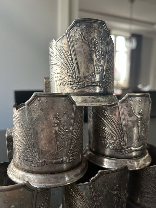 Koszyczki do szklanek