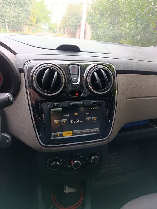 Dacia Lodgy 2013