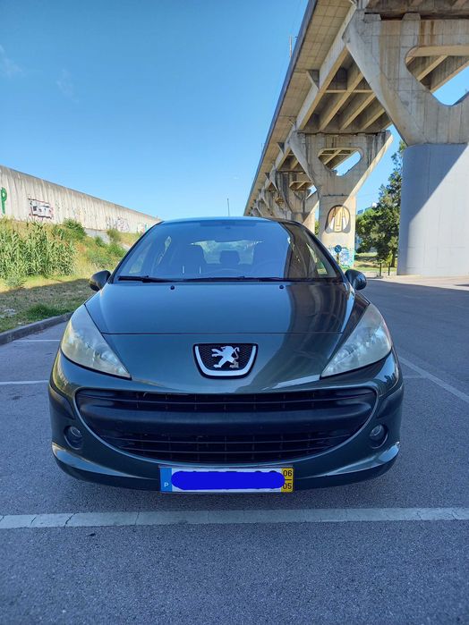 Peugeot 207 ano 2006