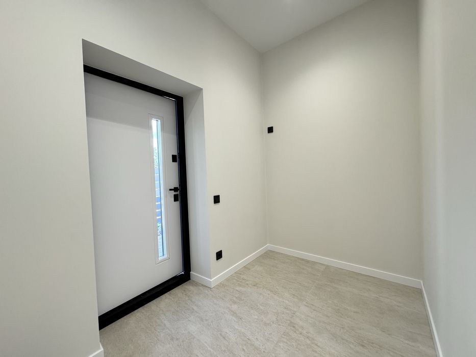 Будинок з новим ремонтом