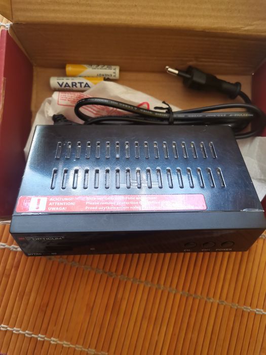 OPTICUM NYTROBOX NS dekoder tuner HD TV techn. DVB-T2 H.265 HEVC i DVB