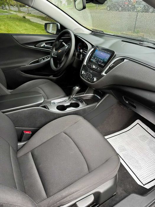 Chevrolet Malibu      2020
