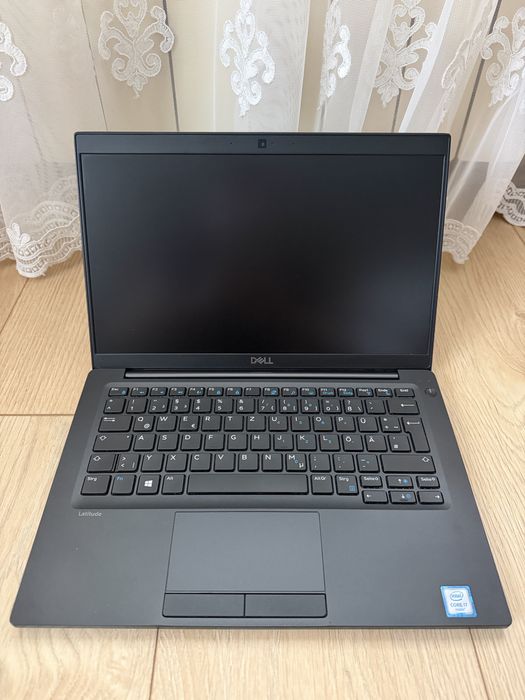 Ноутбук Dell Latitude 7380 (13.3’’, i7-6600U 4x2.6GHz, 16Gb, SSD M.2 256Gb)