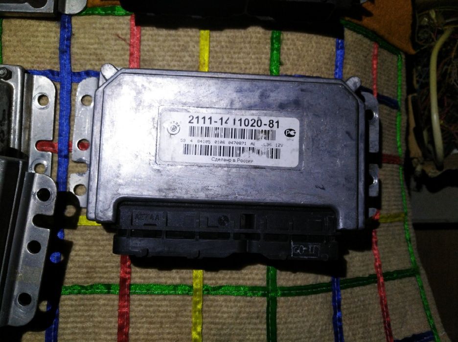 блок управления январь 7.2 ваз 21124_21114_2111-1411020-81_82_31_32