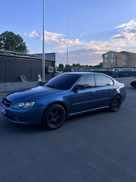 Продам Subaru legacy 2.0 механика
