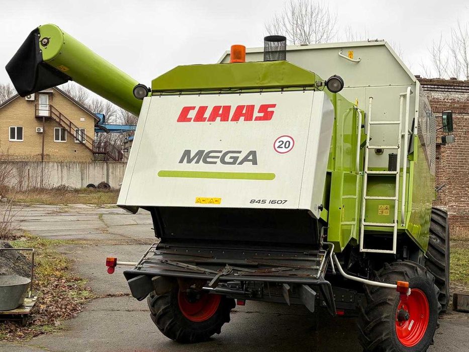 Комбайн Claas Mega 370