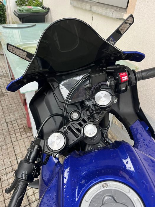 Yamaha YZF - R125