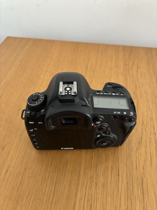 Canon 5D mark IV