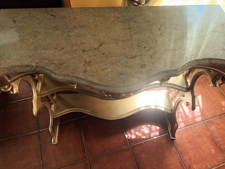 Mesa Vintage em madeira Maciça