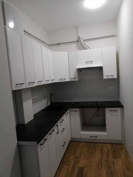 Фабричні кухні 8287м/п Фасад МДФ фарба сірий білий Безкоштовний проєкт