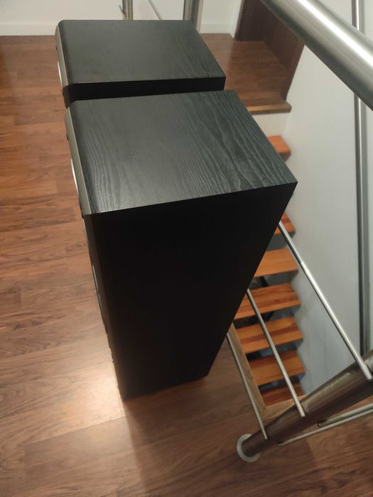 Kolumny głośnikowe JBL e60