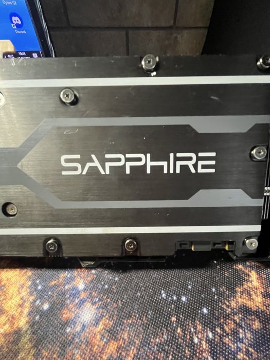Sapphire Nitro R9 390 8G