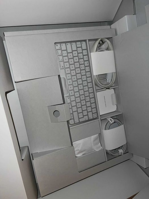 iMac 24" M1 (2021) - Como Novo