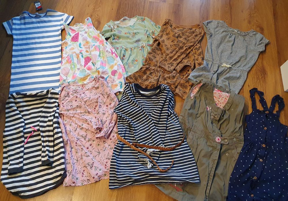 Zestaw paka sukienek sinsay, h&m, pepco, primark, 5.10.15 r. 116-122